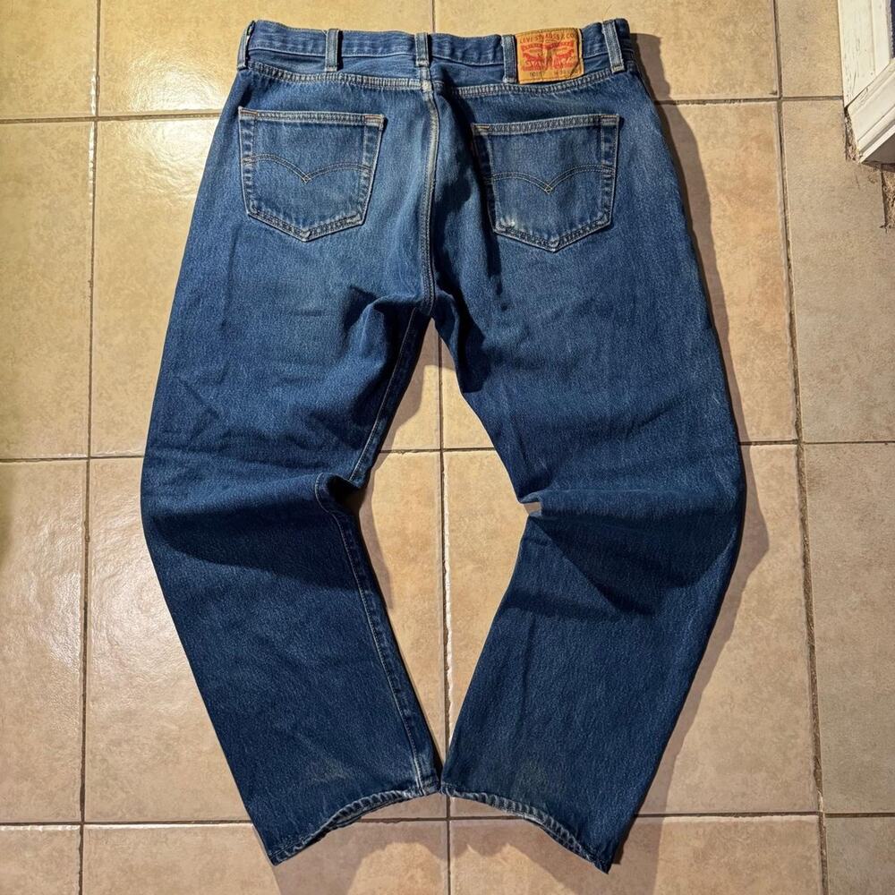 Vintage 2000s levis 505 blue denim jeans Size 38 in mens